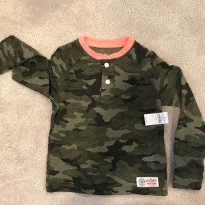Boys xs gap camo shirt